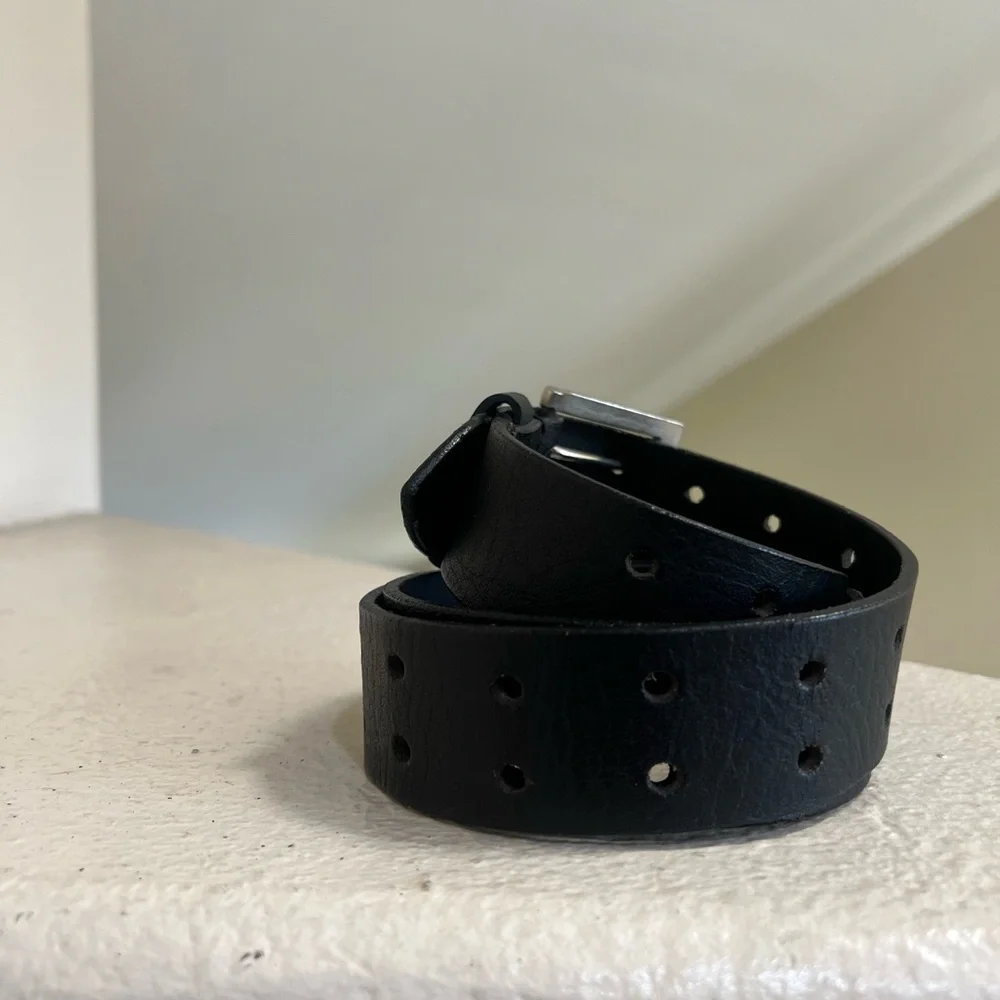 Unisex black‎ leather Silver Tone Double Prong Belt size 40 casual work western